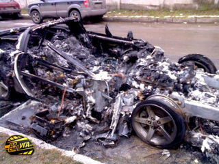 Illustration for article titled Decadent American Corvette Burned By Ukrainian Proletariat